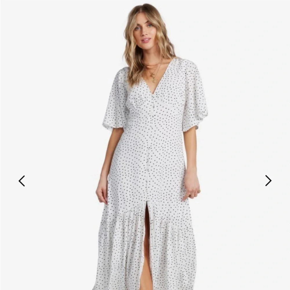 Billabong Black and White Dotted Blouse - Picture 3 of 7